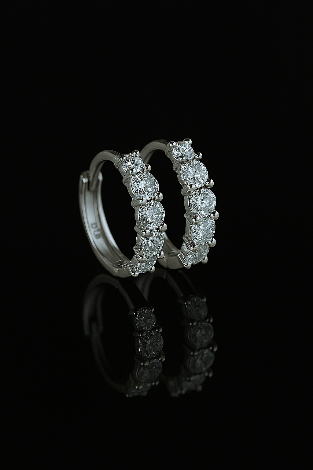 925 sterling silver hoop earrings with sparkling cubic zirconia stones