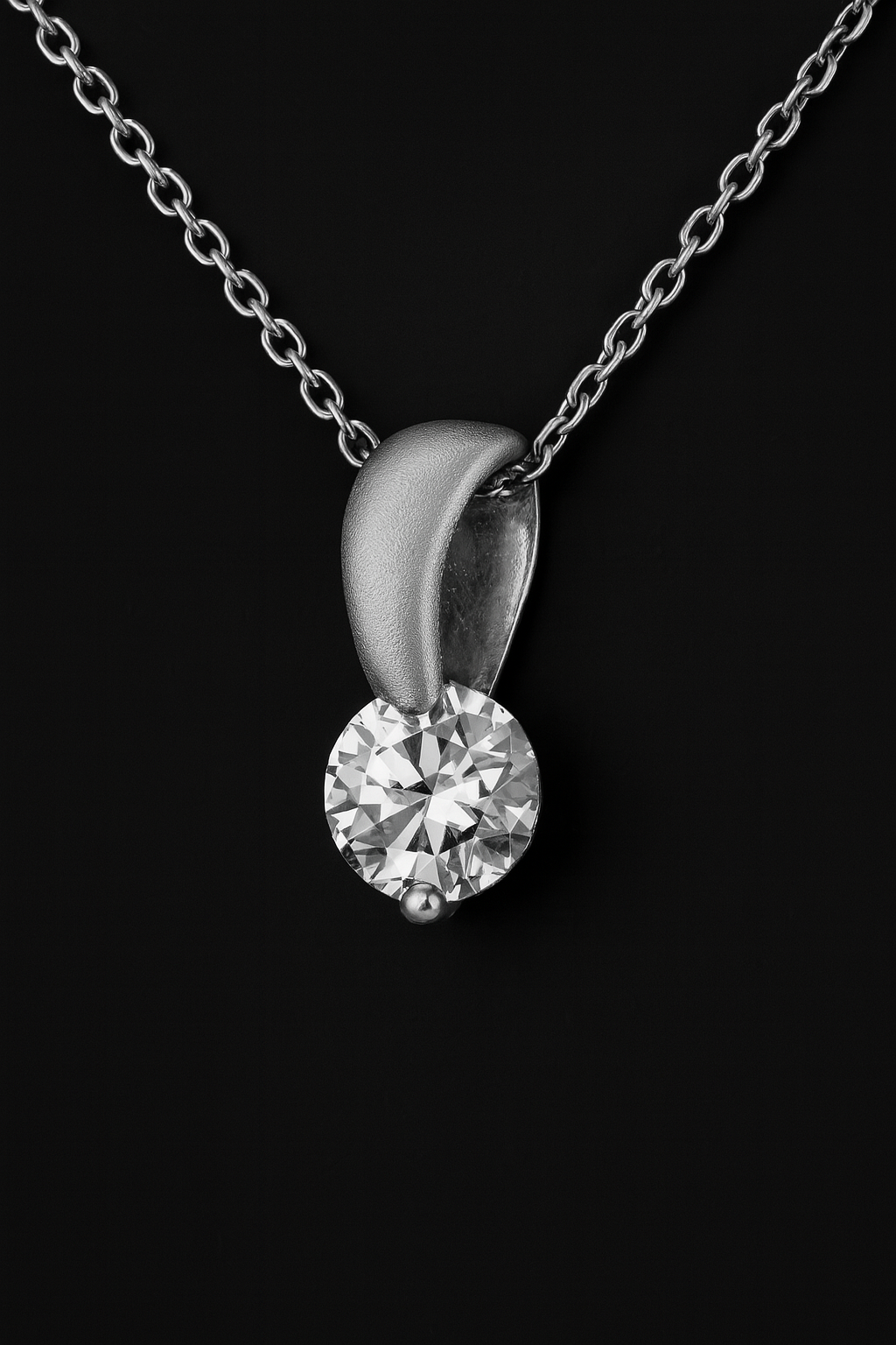 925 Sterling Silver Matte Rhodium Pendant Necklace with Brilliant-Cut Zircon