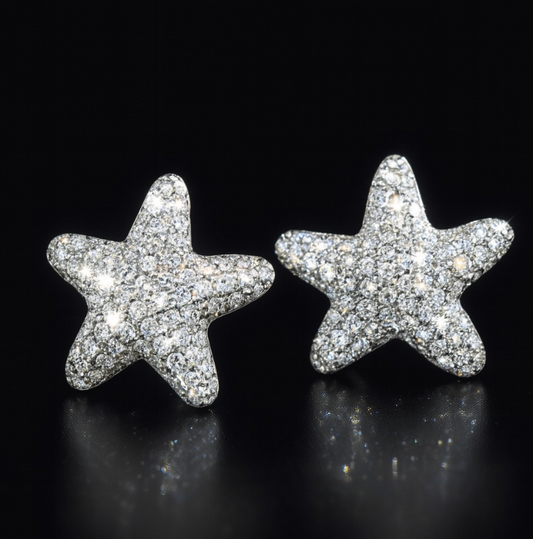 Elegant Star-Shaped Stud Earrings in Sterling Silver with Sparkle Detail